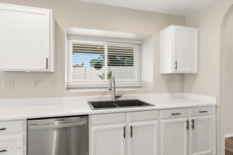 $519,000 | 15022 South 28th Street, Phoenix, AZ 85048