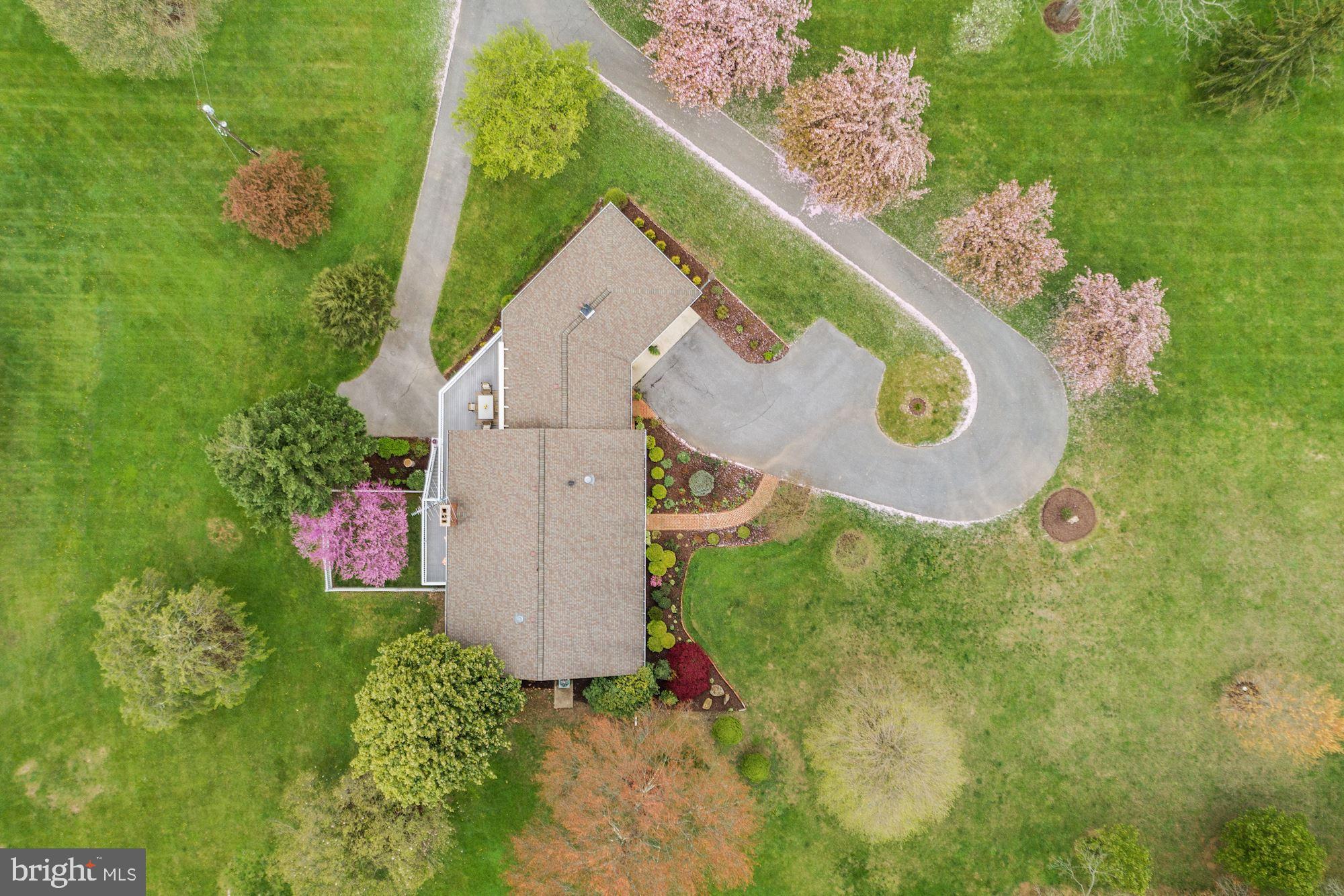 12723 Fingerboard Road Monrovia, MD 21770 - Photo 5 of 54
