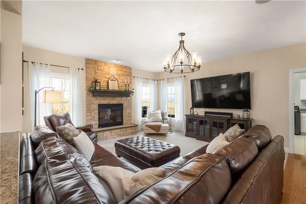 $849,999 | 243 Arrowhead Lane, Eighty Four, PA 15330