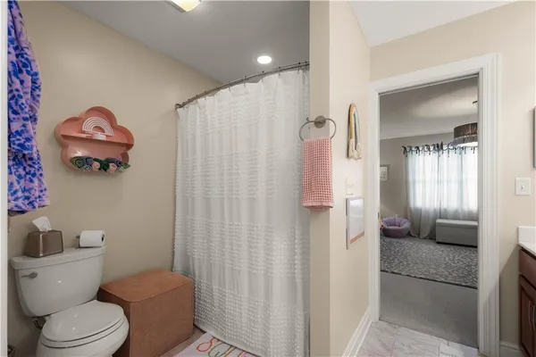 $849,999 | 243 Arrowhead Lane, Eighty Four, PA 15330