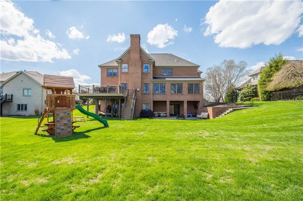 $849,999 | 243 Arrowhead Lane, Eighty Four, PA 15330