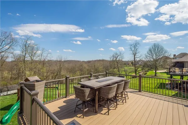 $849,999 | 243 Arrowhead Lane, Eighty Four, PA 15330