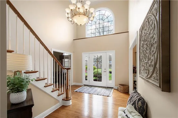 $849,999 | 243 Arrowhead Lane, Eighty Four, PA 15330