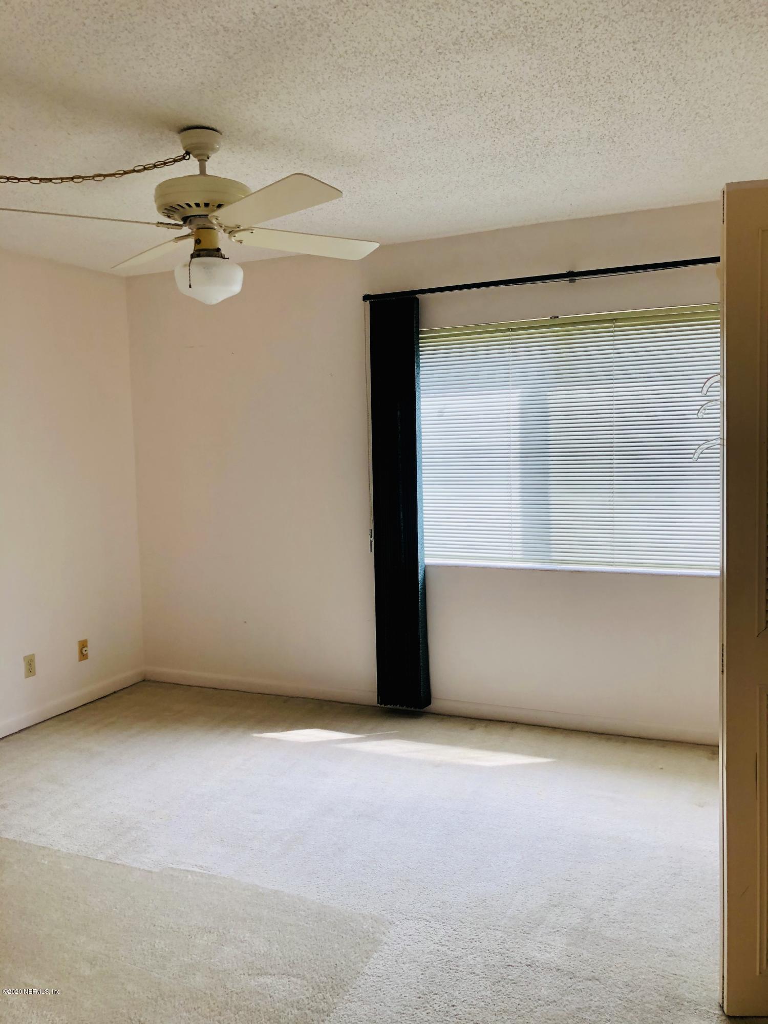 1272 The Grove Road Orange Park, FL 32073 - Photo 15 of 21 IMG_7376