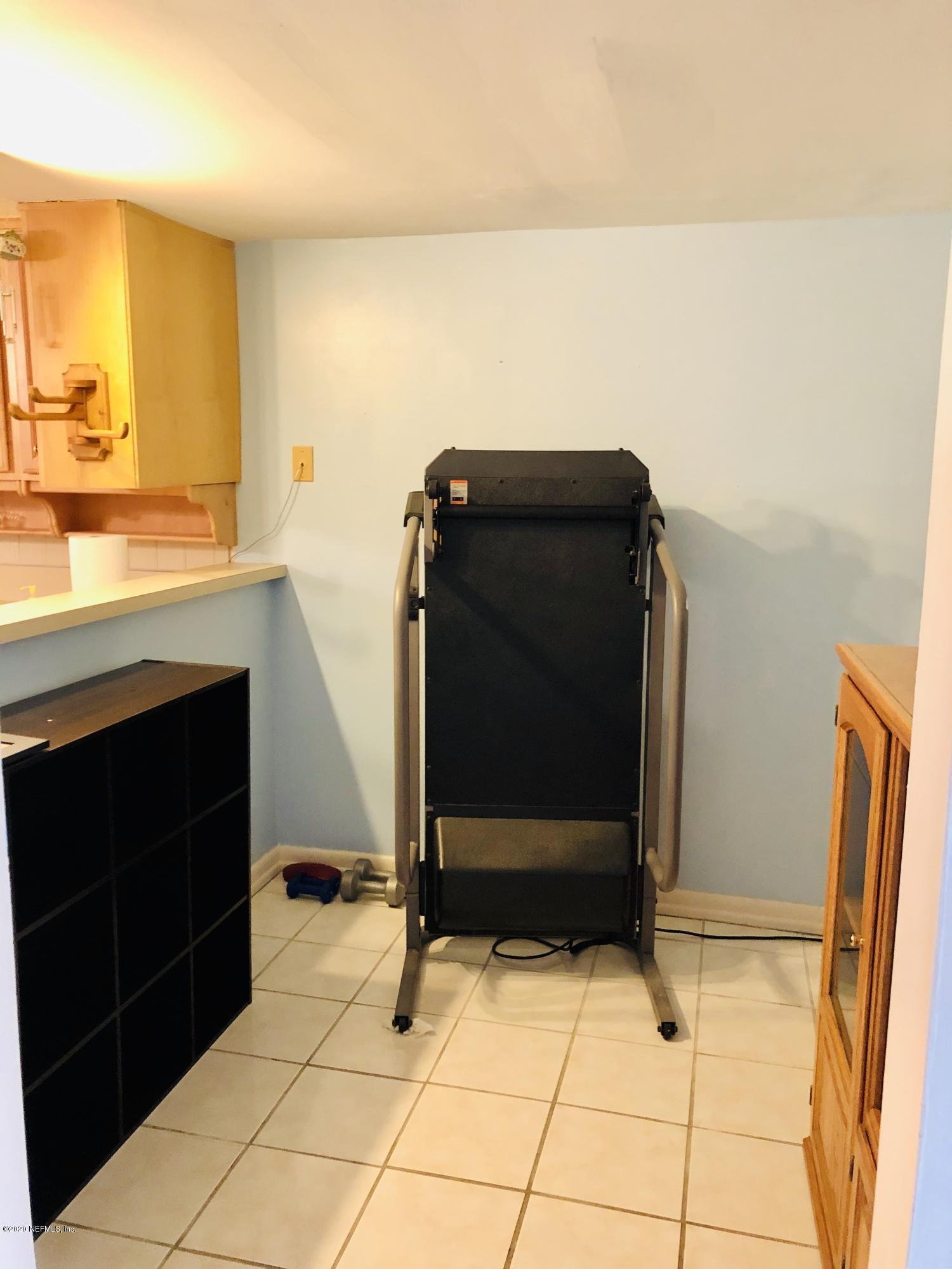 1272 The Grove Road Orange Park, FL 32073 - Photo 6 of 21 IMG_7371