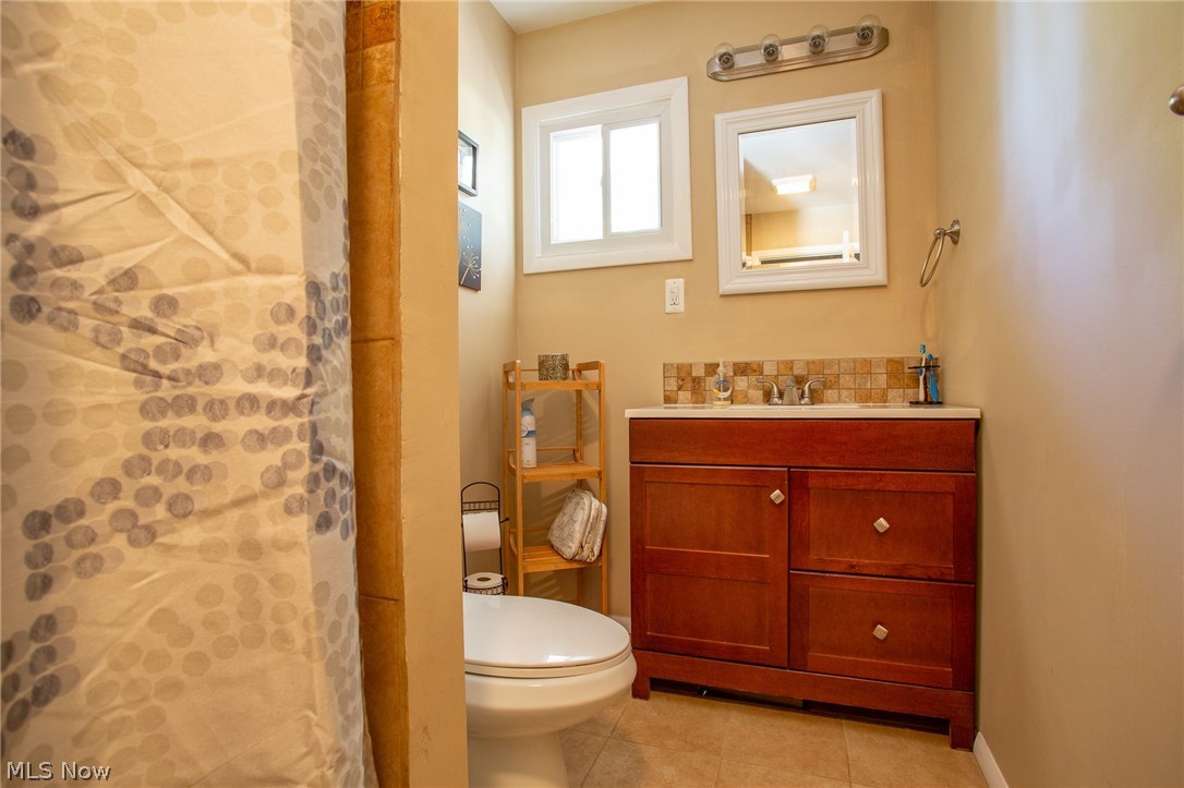 7704 York Road Cleveland, OH 44130 - Photo 13 of 21 Gallery Image 13