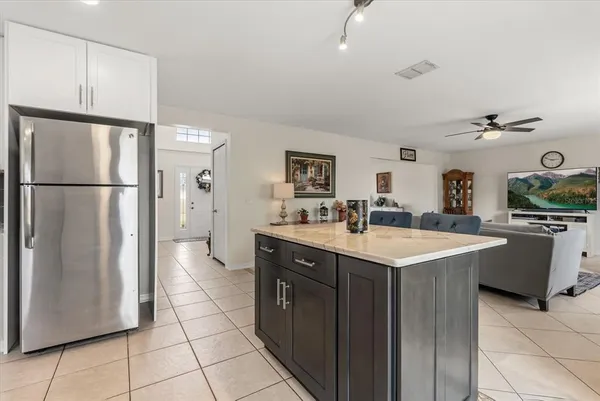 $395,000 | 1678 Ridgemoor Drive, Mascotte, FL 34753