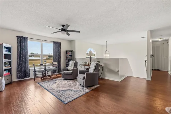 $395,000 | 1678 Ridgemoor Drive, Mascotte, FL 34753