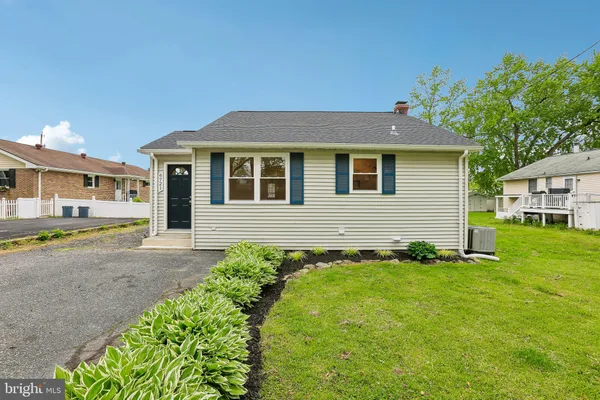 $299,000 | 6721 Harewood Park Drive, Middle River, MD 21220