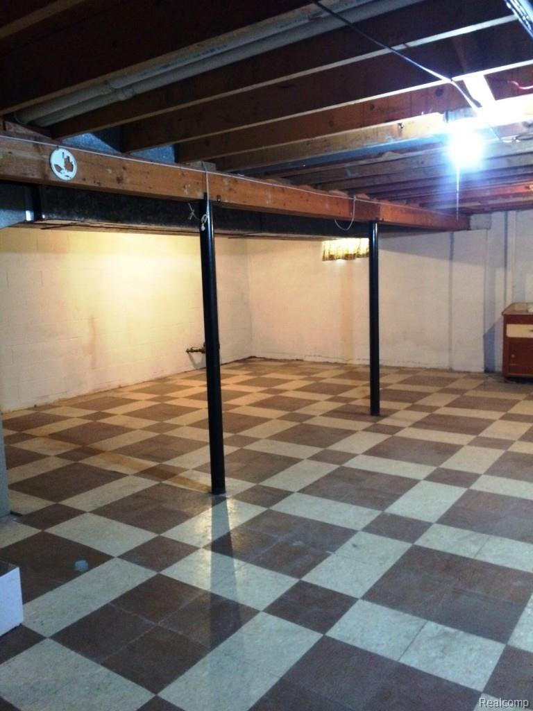 17403 Faulman Road Clinton Township, MI 48035 - Photo 23 of 30 Basement 2.jpg