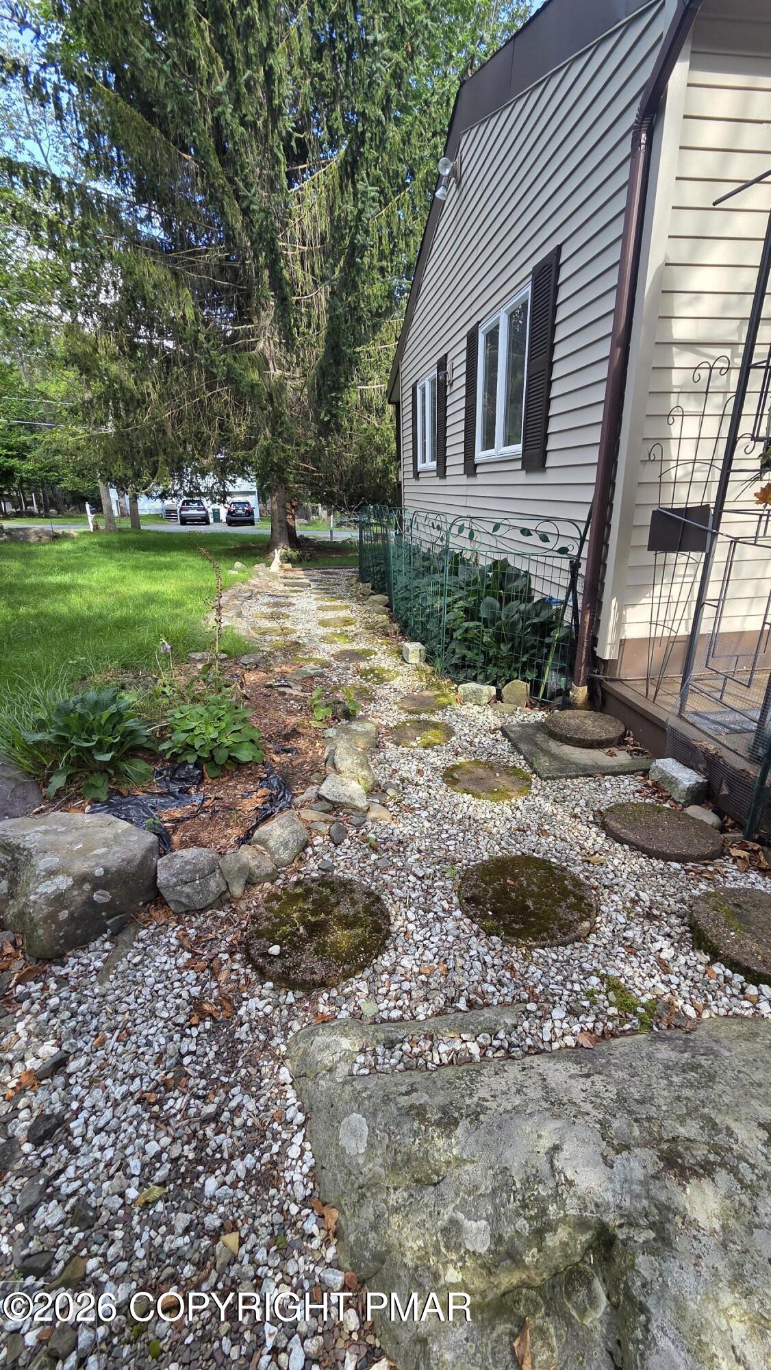 7531 Crest View Drive Tobyhanna, PA 18466 - Photo 33 of 45 Backyard