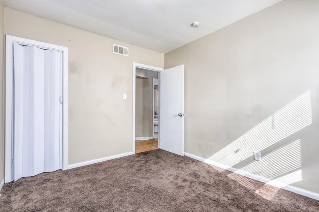 $1,230 | 17656 Toepfer Drive, Eastpointe, MI 48021