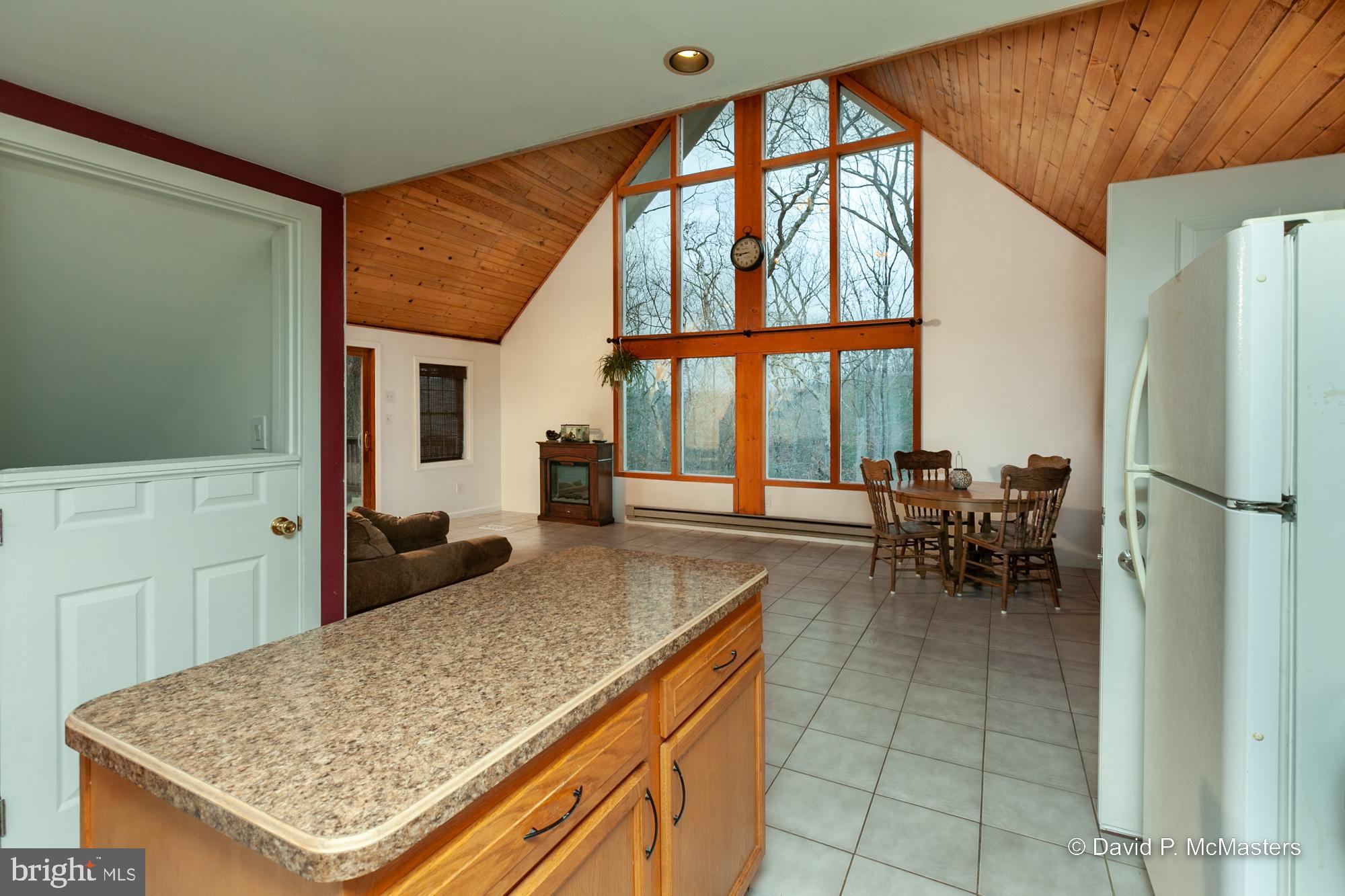 584 Getaway Road Hedgesville, WV 25427 - Photo 12 of 65