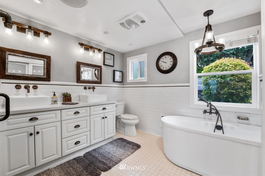 6827 Ripley Ln S East Renton, WA 98056 - Photo 20 of 40