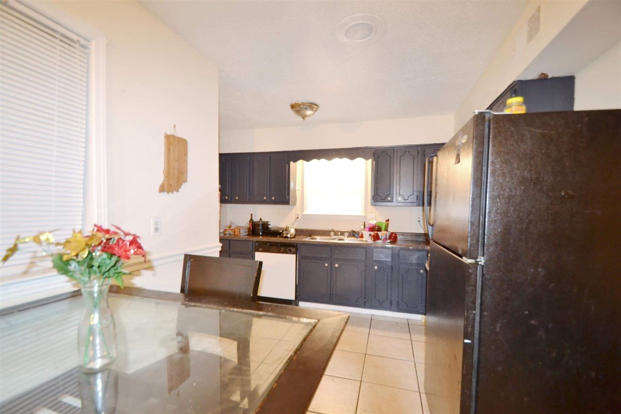 1161 Mullins Station Road Memphis, TN 38134 - Photo 5 of 18 Gallery Image 5