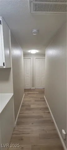 $2,398 | 2701 Beachside Court, Las Vegas, NV 89117