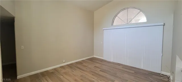 $2,398 | 2701 Beachside Court, Las Vegas, NV 89117