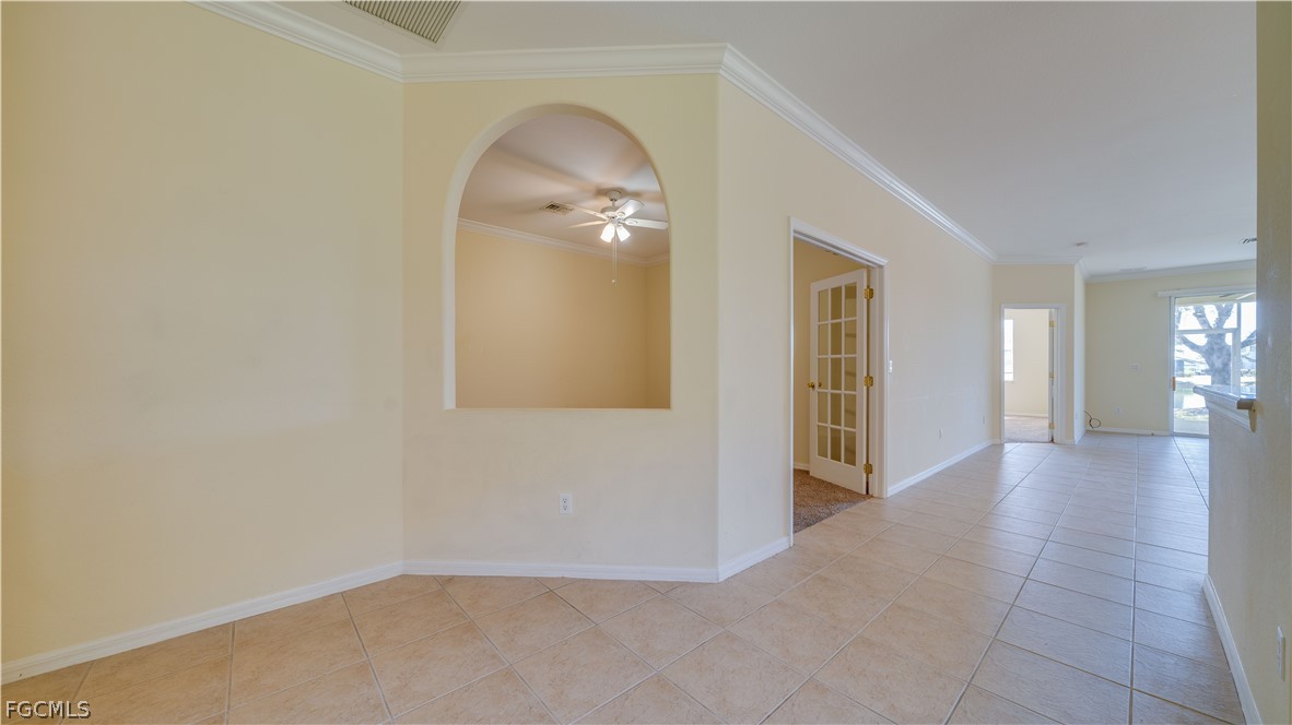 4725 Fairloop Run Lehigh Acres, FL 33973 - Photo 9 of 37 Gallery Image 9