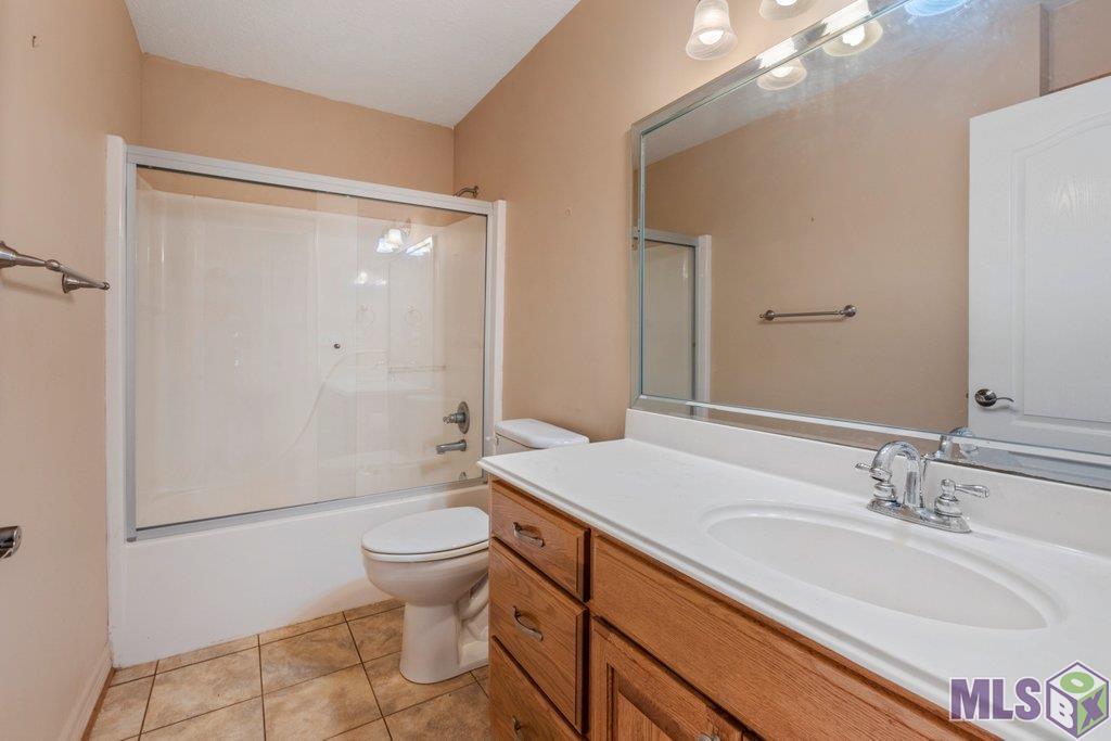 207 Hebert Street Lake Charles, LA 70607 - Photo 15 of 23