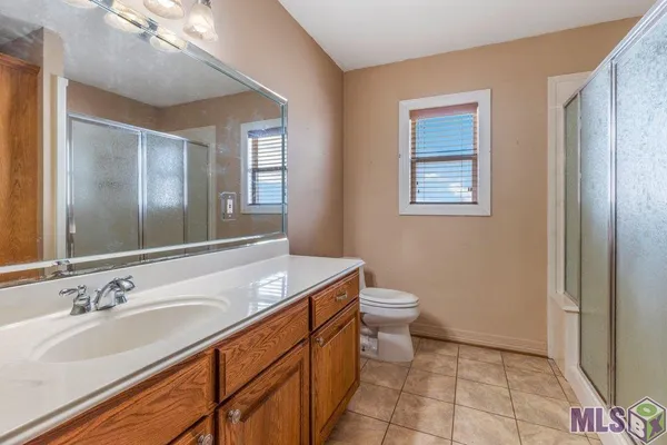 $289,900 | 207 Hebert Street, Lake Charles, LA 70607