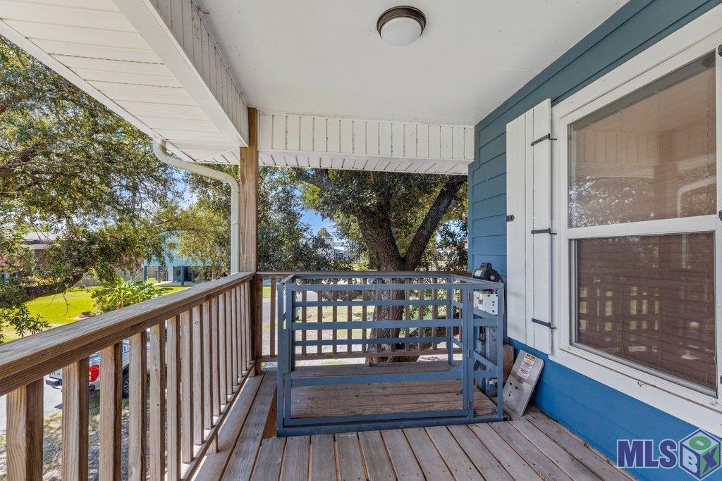 207 Hebert Street Lake Charles, LA 70607 - Photo 8 of 23