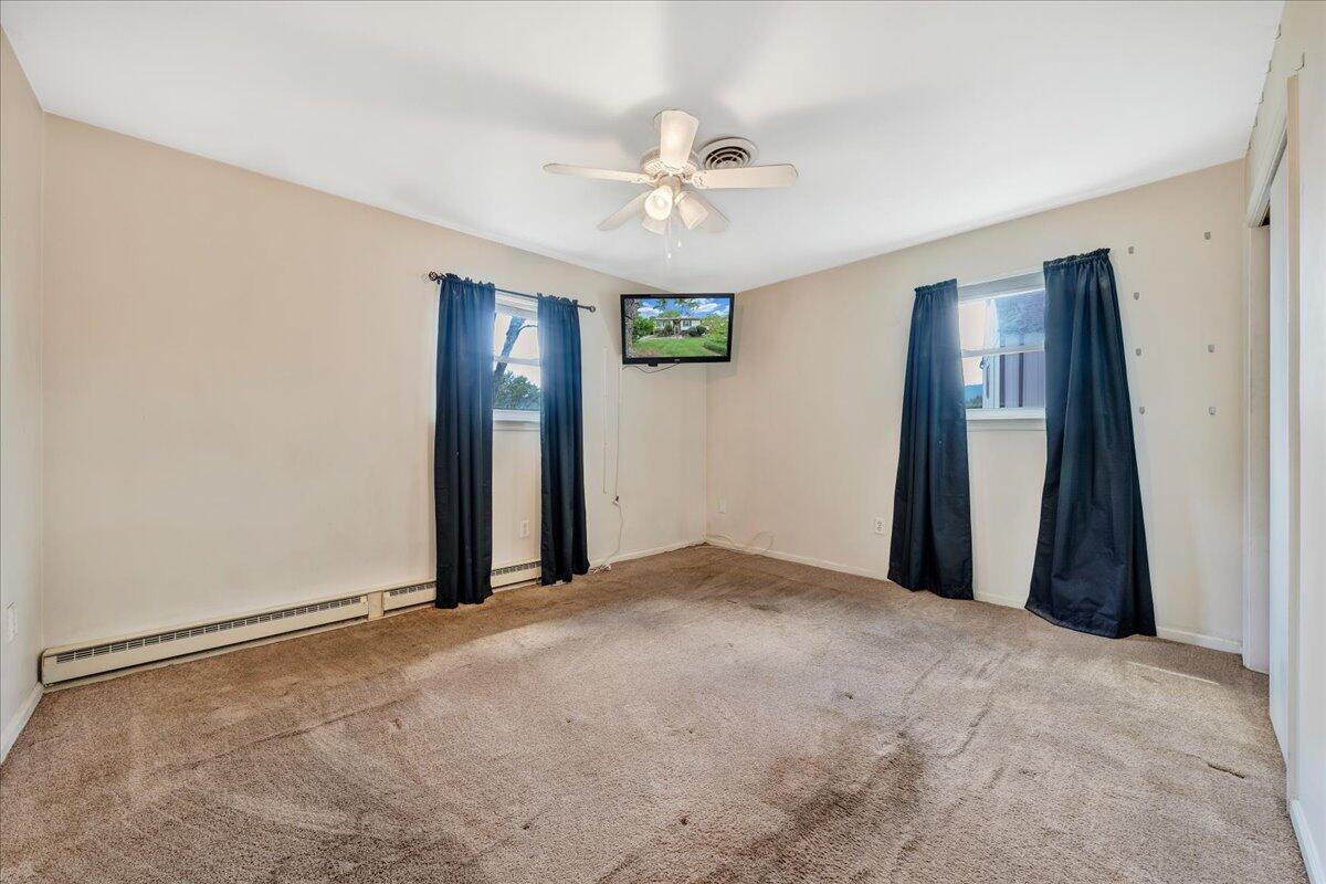 4940 Shadow Lane Roanoke, VA 24019 - Photo 11 of 29 12-MIB03294