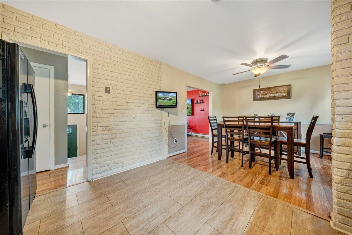 4940 Shadow Lane Roanoke, VA 24019 - Photo 9 of 29 09-MIB03285