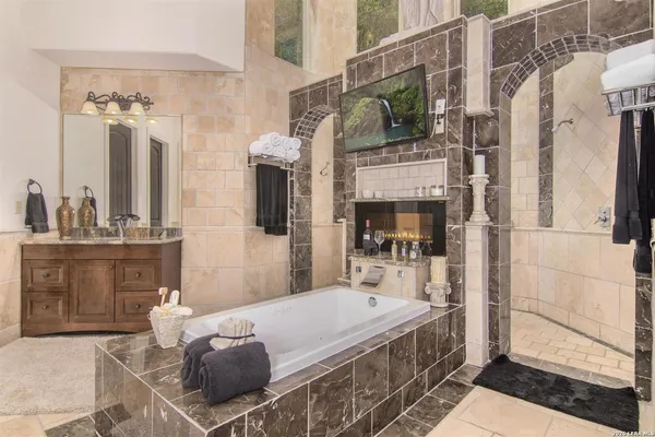 $4,500,000 | 9469 Canyon Mist, Helotes, TX 78023