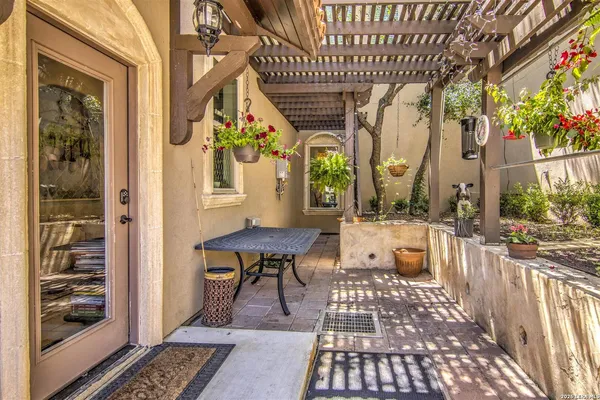 $4,500,000 | 9469 Canyon Mist, Helotes, TX 78023