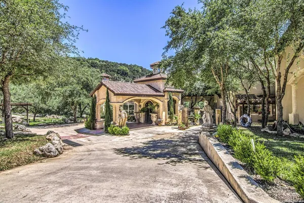 $4,500,000 | 9469 Canyon Mist, Helotes, TX 78023