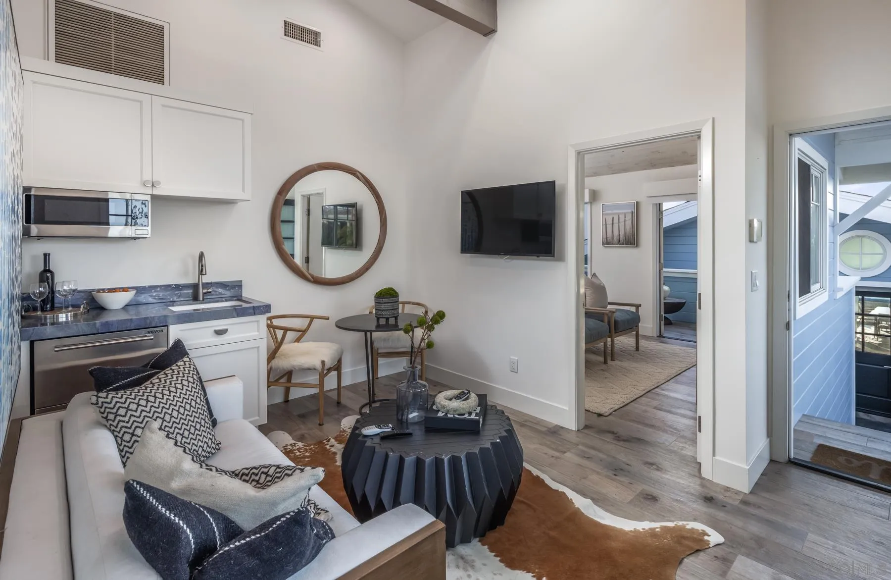 2050 Ocean Front Del Mar, CA 92014 - Photo 16 of 30