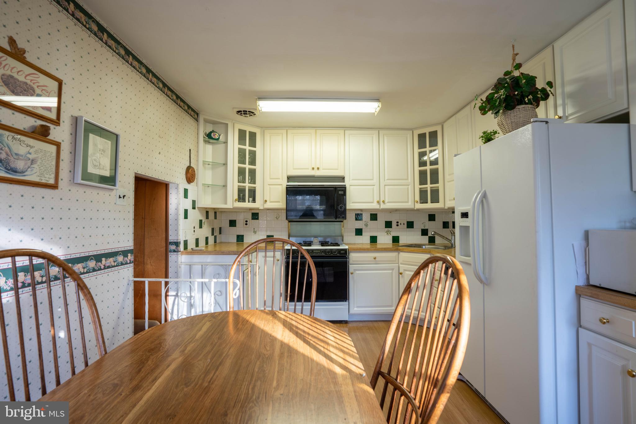 8832 Rising Sun Avenue Philadelphia, PA 19115 - Photo 13 of 39 Gallery Image 13