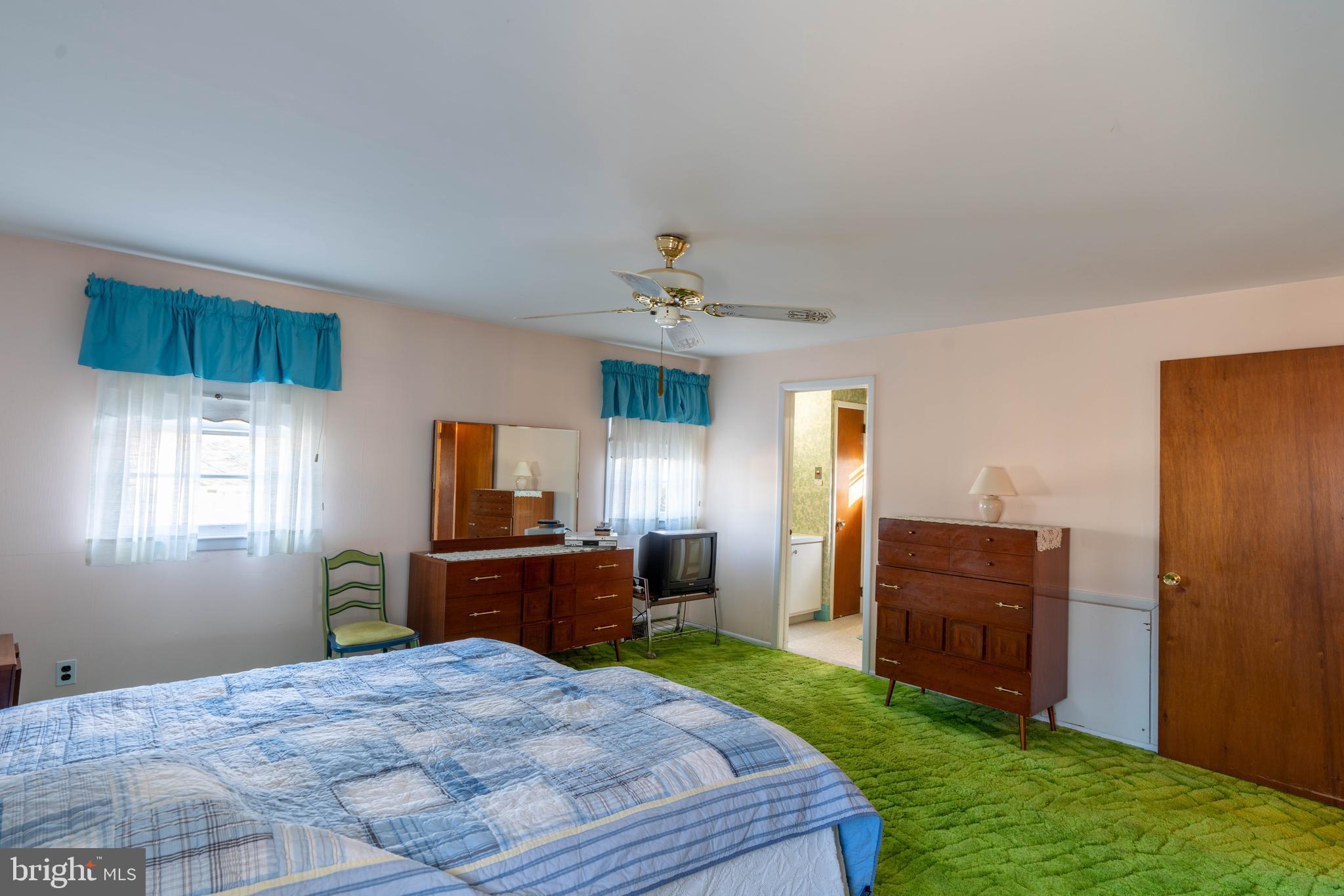 8832 Rising Sun Avenue Philadelphia, PA 19115 - Photo 21 of 39 Master Bedroom