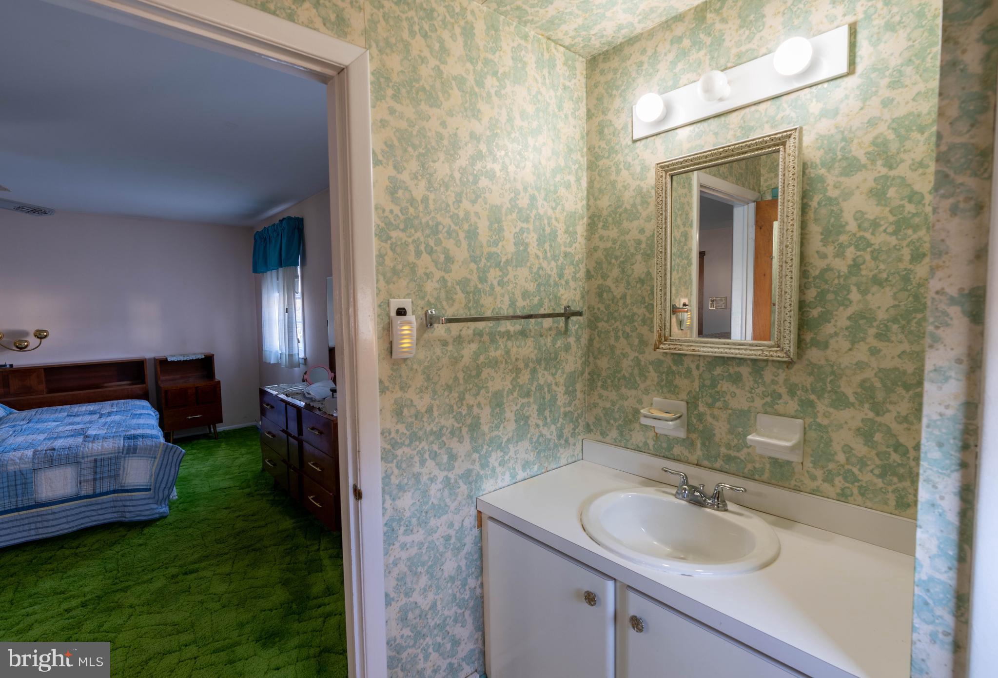 8832 Rising Sun Avenue Philadelphia, PA 19115 - Photo 24 of 39 Gallery Image 24