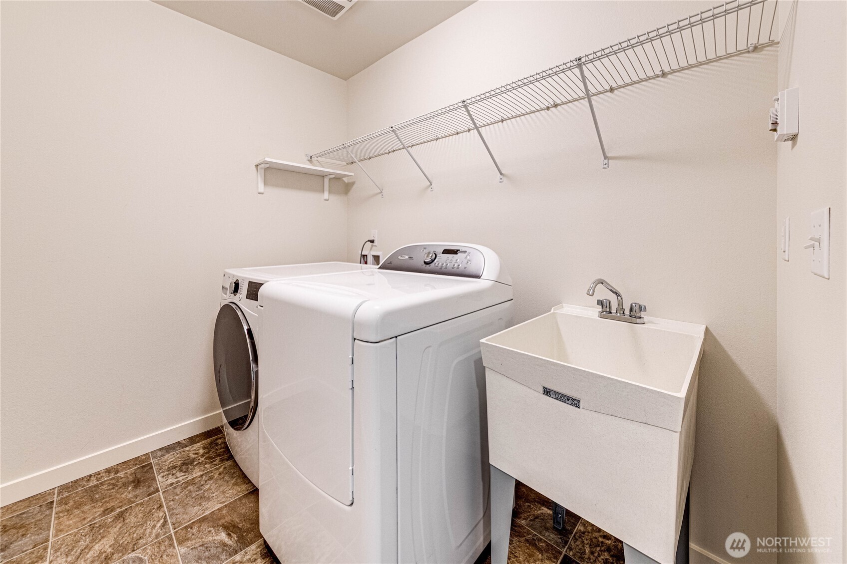 21914 78th Place West Edmonds, WA 98026 - Photo 27 of 39 a utility room with dryer and washer