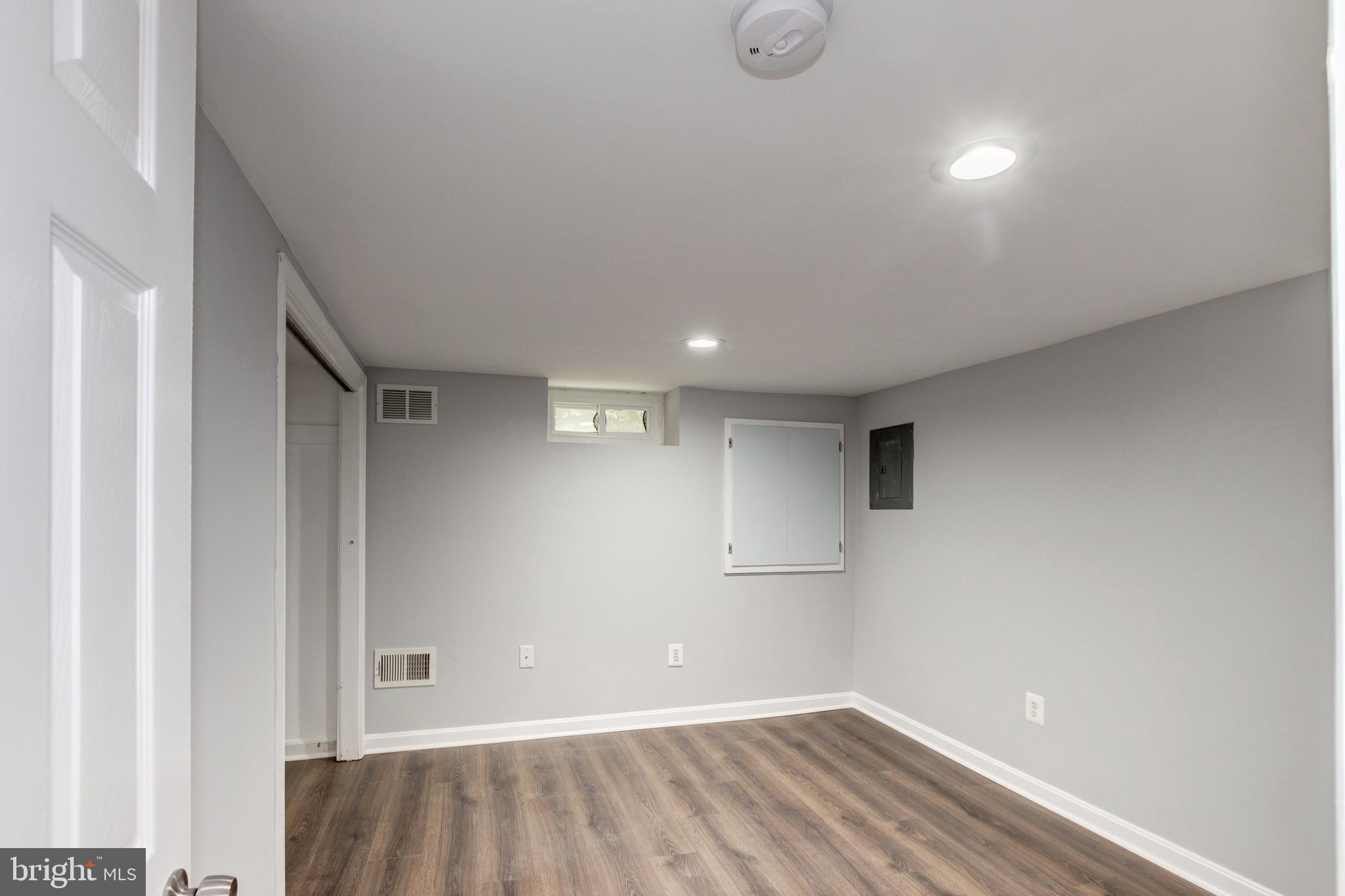 27408 Ridge Road Damascus, MD 20872 - Photo 25 of 32 Gallery Image 25