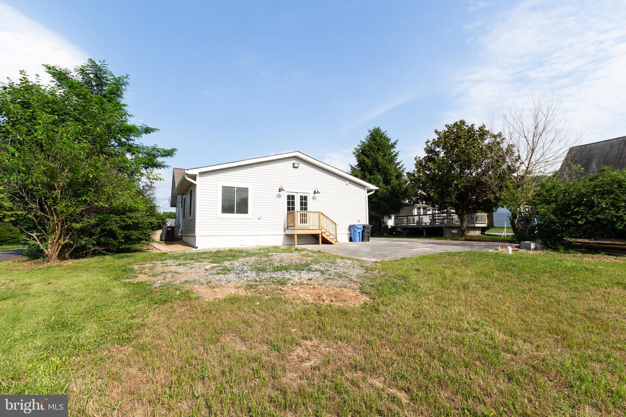 27408 Ridge Road Damascus, MD 20872 - Photo 32 of 32 Gallery Image 32