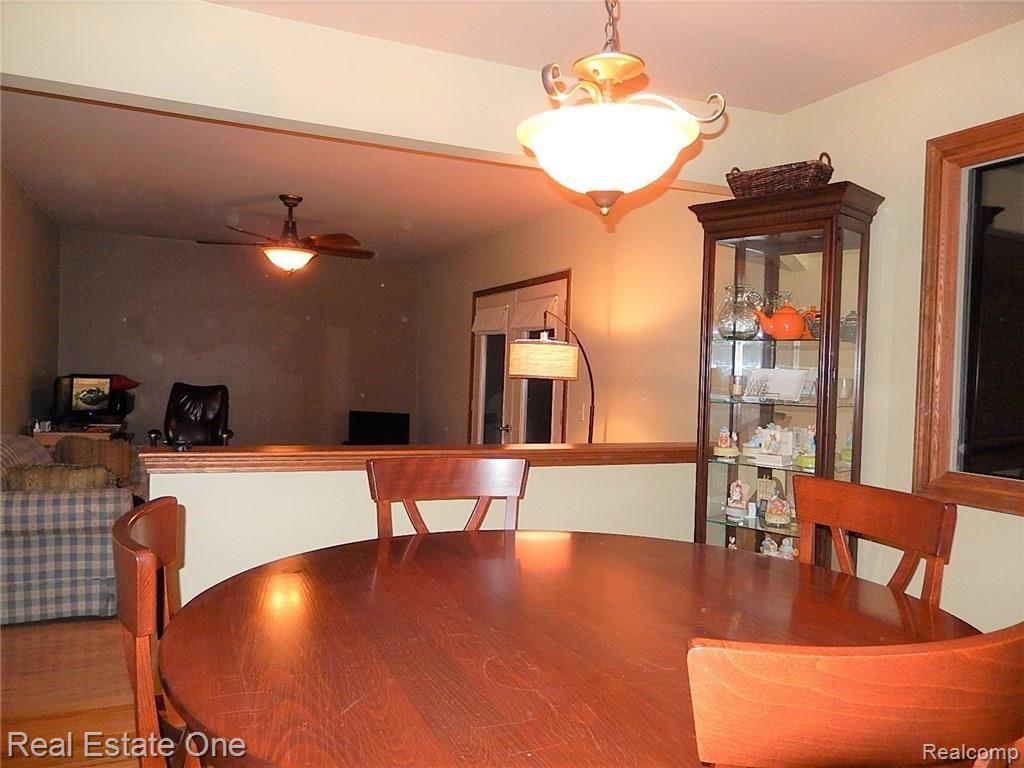 45738 Cider Mill Road Novi, MI 48374 - Photo 9 of 24 DSCN5200 (2).JPG
