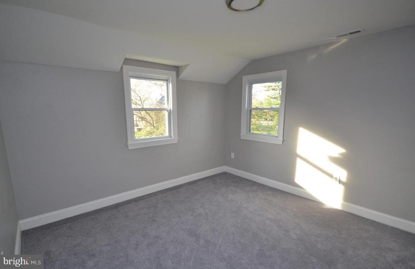3603 Clarinth Road Baltimore, MD 21215 - Photo 28 of 42