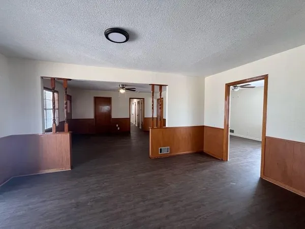 $2,000 | 1917 Farm To Market 308, Penelope, TX 76676