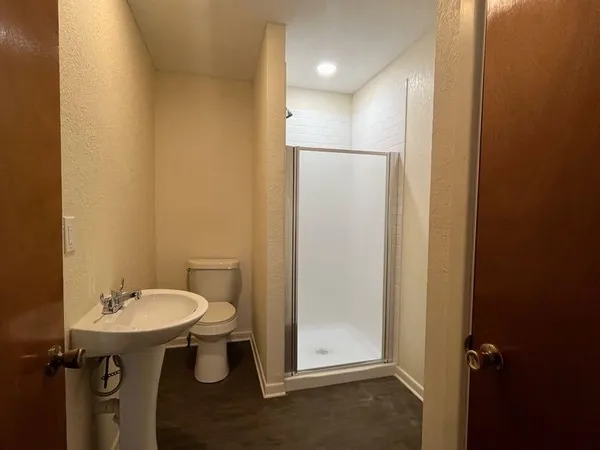 $2,000 | 1917 Farm To Market 308, Penelope, TX 76676