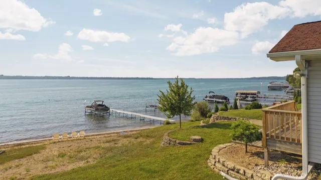 $5,000,000 | 10870 Torch Light Lane, Central Lake, MI 49622