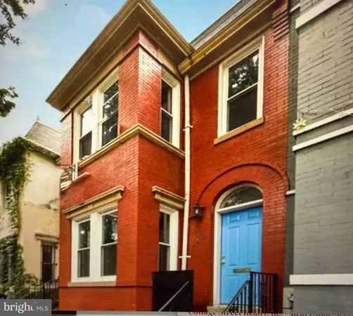 $4,495 | 768 Harvard Street Northwest, Washington, DC 20001