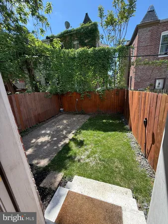 $4,200 | 768 Harvard Street Northwest, Washington, DC 20001