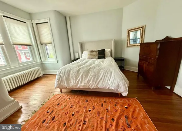 $4,495 | 768 Harvard Street Northwest, Washington, DC 20001