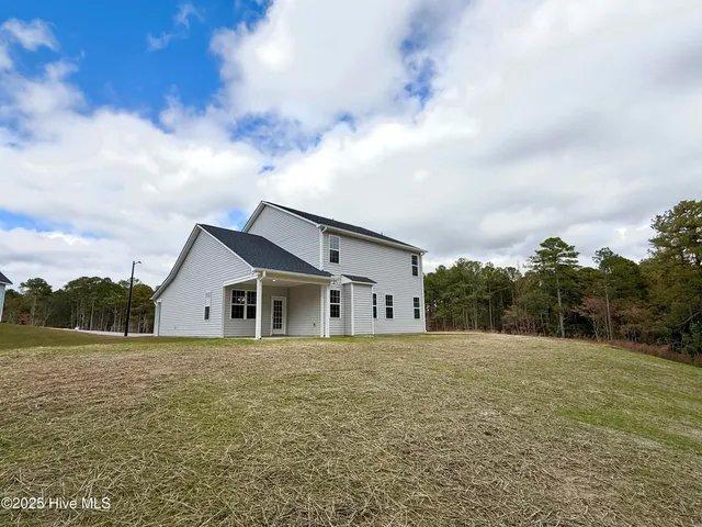 $378,500 | 88 Pikewood Court, Lillington, NC 27546