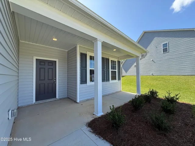 $378,500 | 88 Pikewood Court, Lillington, NC 27546