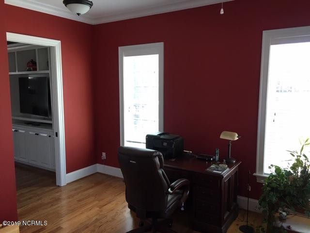 675 Shadetree Road Benson, NC 27504 - Photo 10 of 29 OFFICE