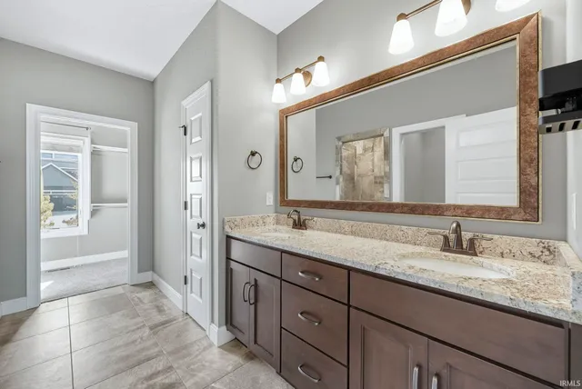 $624,000 | 15188 Leo Creek Boulevard, Leo, IN 46765