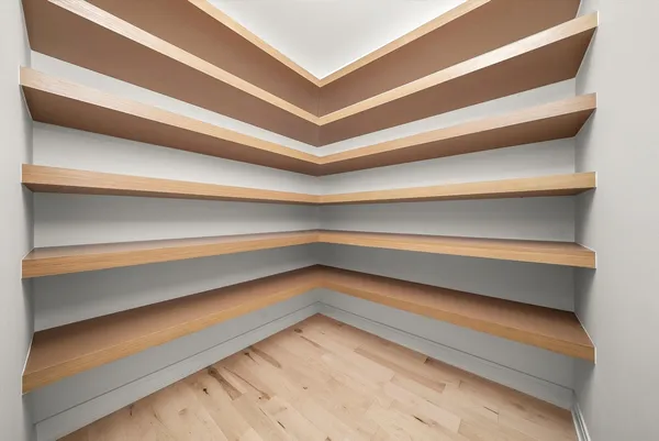 $2,100,000 | 15W670 83rd Street, Burr Ridge, IL 60527